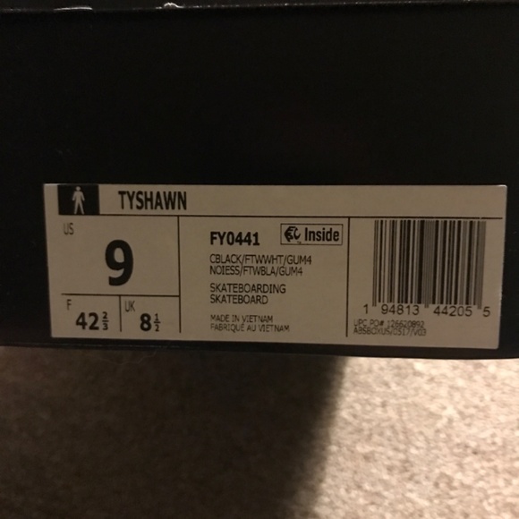 Adidas Tyshawn - Picture 5 of 5